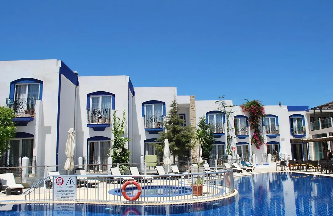 Serpina Hotel (Adults Only)-1