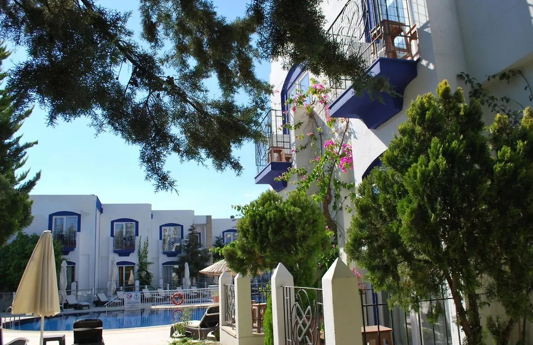 Serpina Hotel (Adults Only)-1